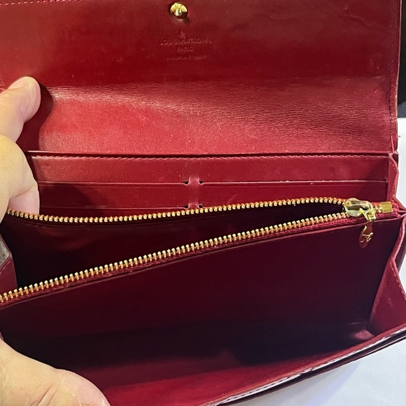 LV Red Vernis Long Wallet Louis Vuitton Amarante Monogram Vernis Sarah Red - Picture 12 of 16